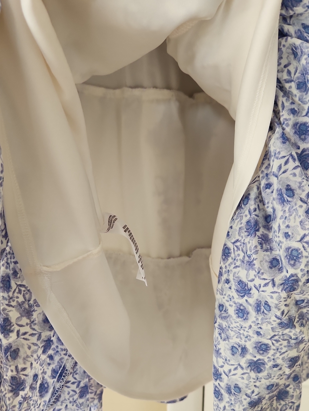 NWT, Long Blue And White Skirt, Small - Picture 4 of 7